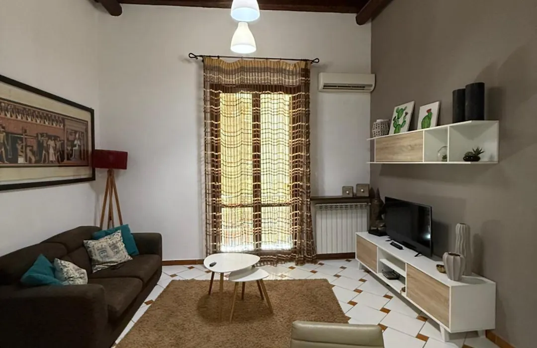 Casa Nel Vicolo-1